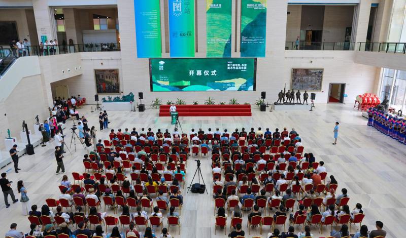 【舞院/附校】必赢bwin线路检测中心与附校学生以特色民族舞蹈  助力2025第二届中国—东盟美术作品双年展